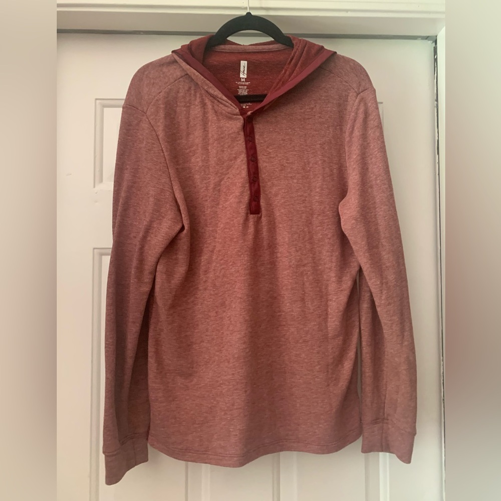 Howe brand men’s hooded shirt size M
